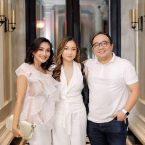 Meet your Posher, Charlotte